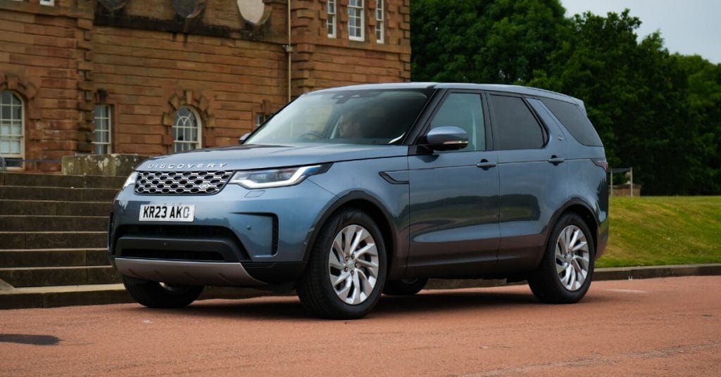 Byron Blue Land Rover Discovery