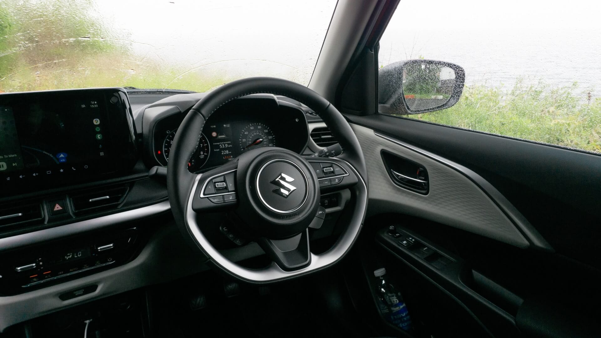 Suzuki Swift steering wheel