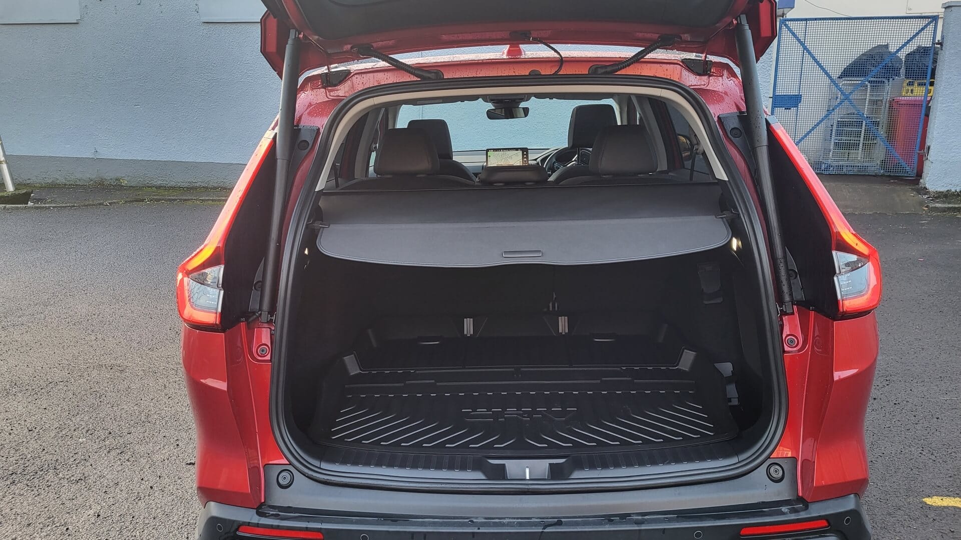 Honda CRV hybrid boot space