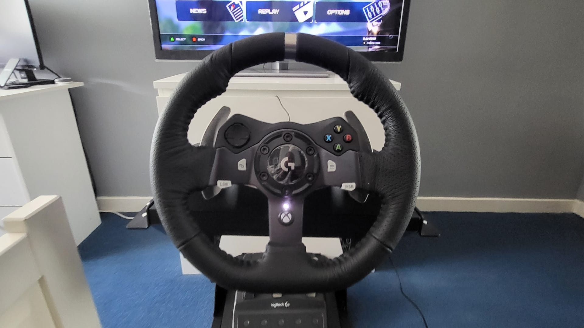 Image of Logitech G920 steering wheel