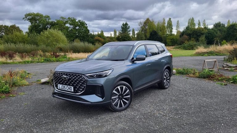 Chery Tiggo 8 Review by motoring journalist Dylan Freeburn.