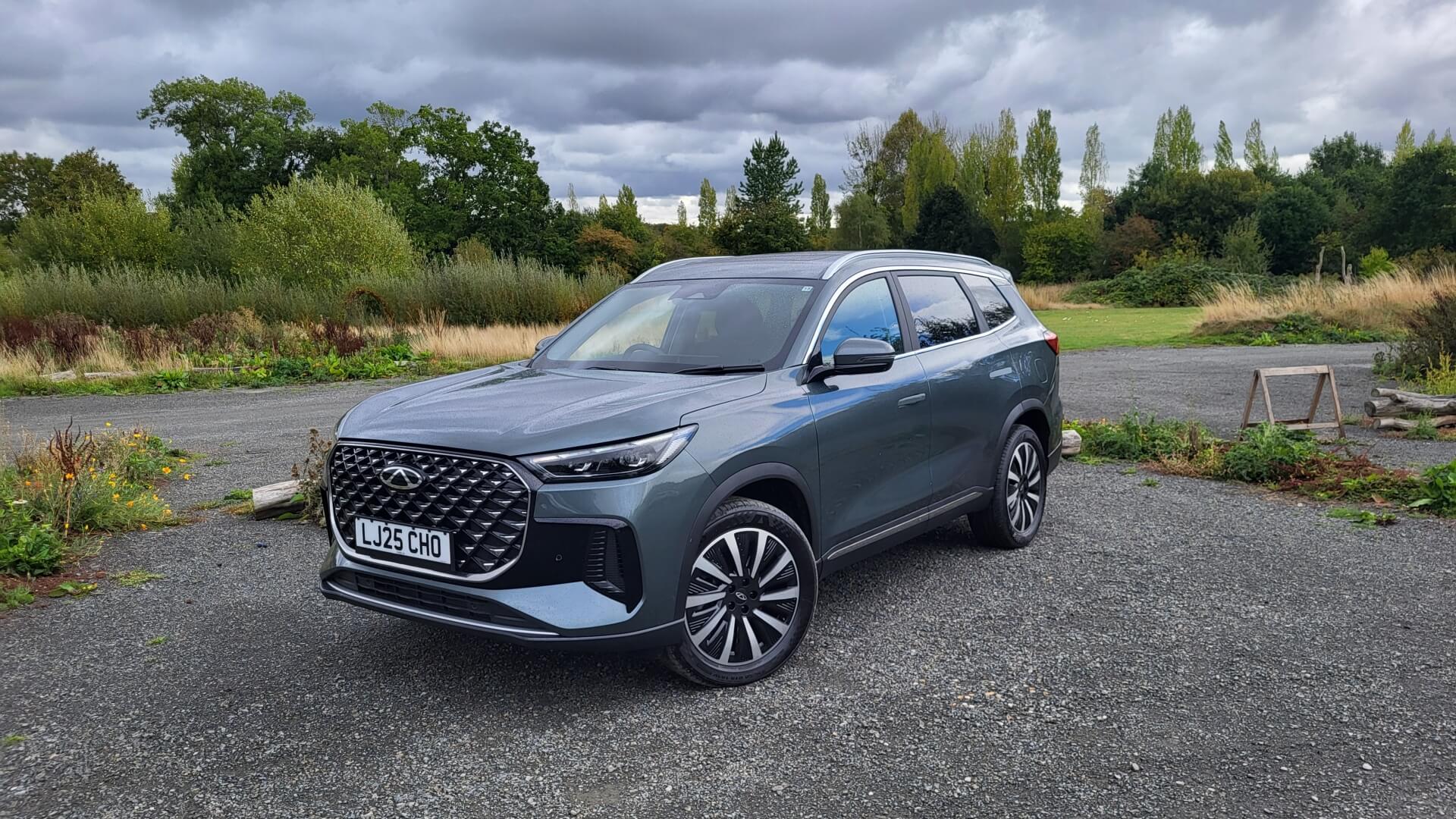 Chery Tiggo 8 Review by motoring journalist Dylan Freeburn.