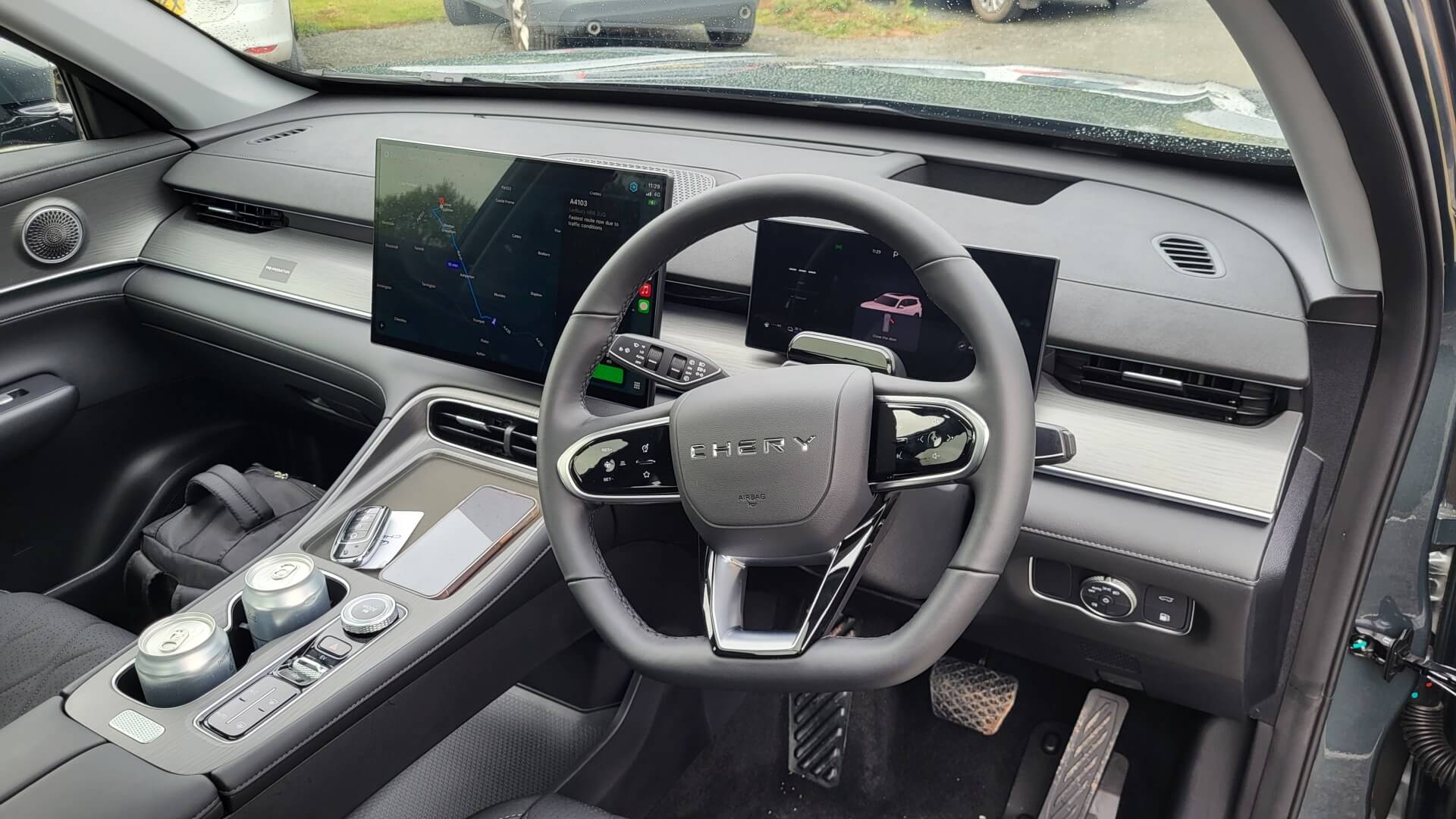 Photo of the Chery Tiggo 8 dashboard.