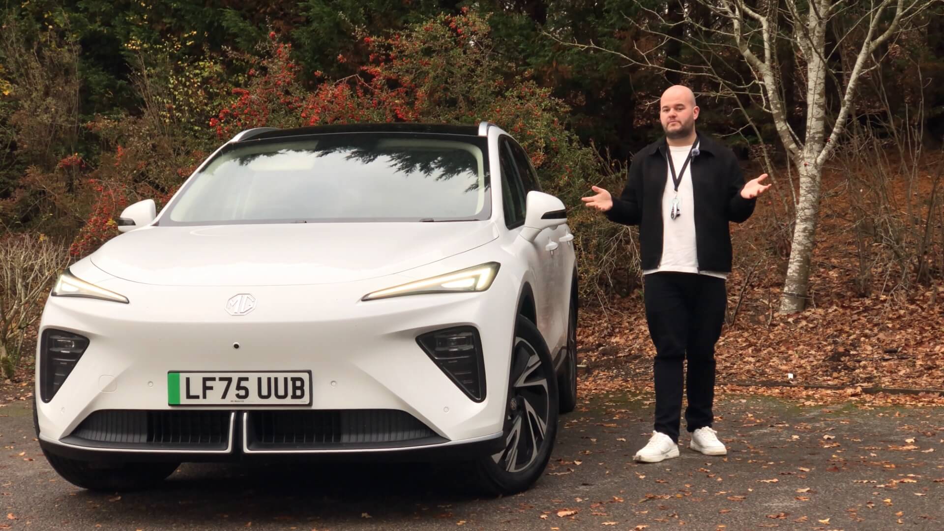 Motoring journalist Dylan Freeburn reviews the all-new MG MGS6.